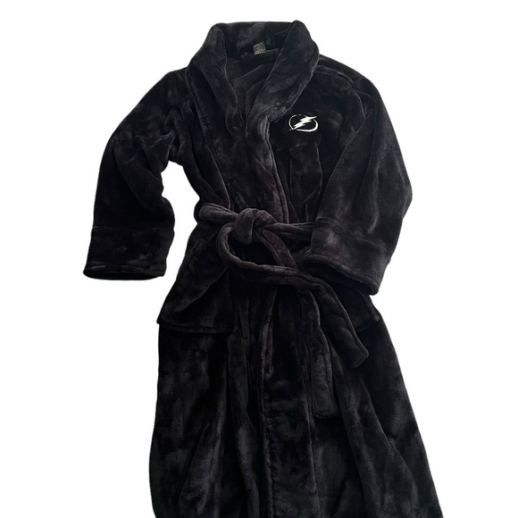 Tampa Bay Lightning Fleece Shawl Collar Robe One Size (Unisex) - Picture 1 of 5